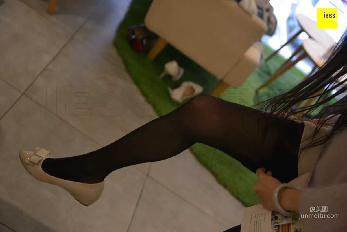 Xiao Yu, 50D Black Stockings and Flats [IESS] Stockings Lover 195 Photo Set photo 23