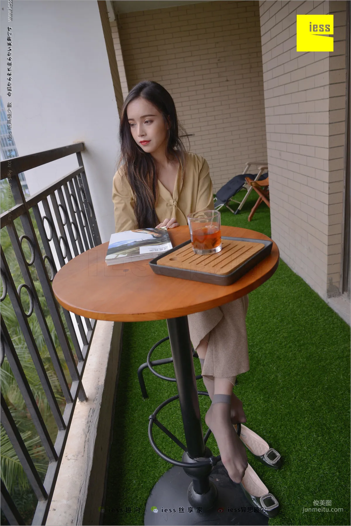 Xiao Yu 'Xiao Yu, Boat Socks, Short Stockings and Flats' Simplified Version [IESS] Silk Legs Bento 218 Photo Set photo 93