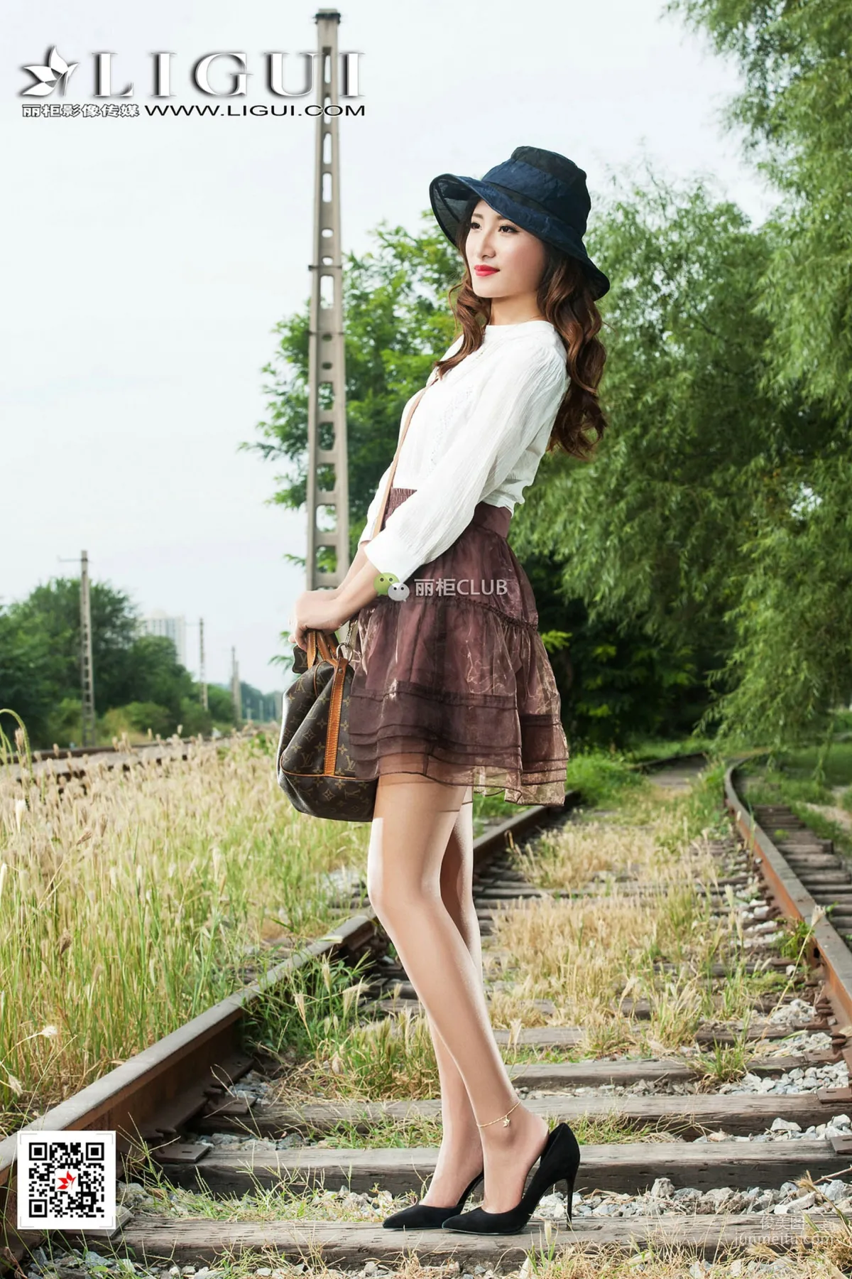 Si Tong: Ligui Model photo 23