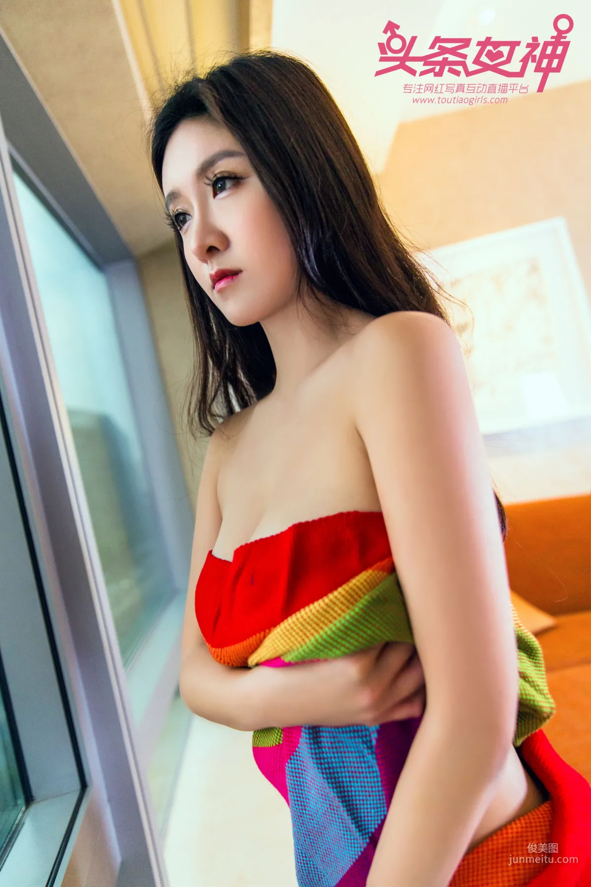 janny Flower Room Girl [TouTiao Goddess] Photo Set photo 8