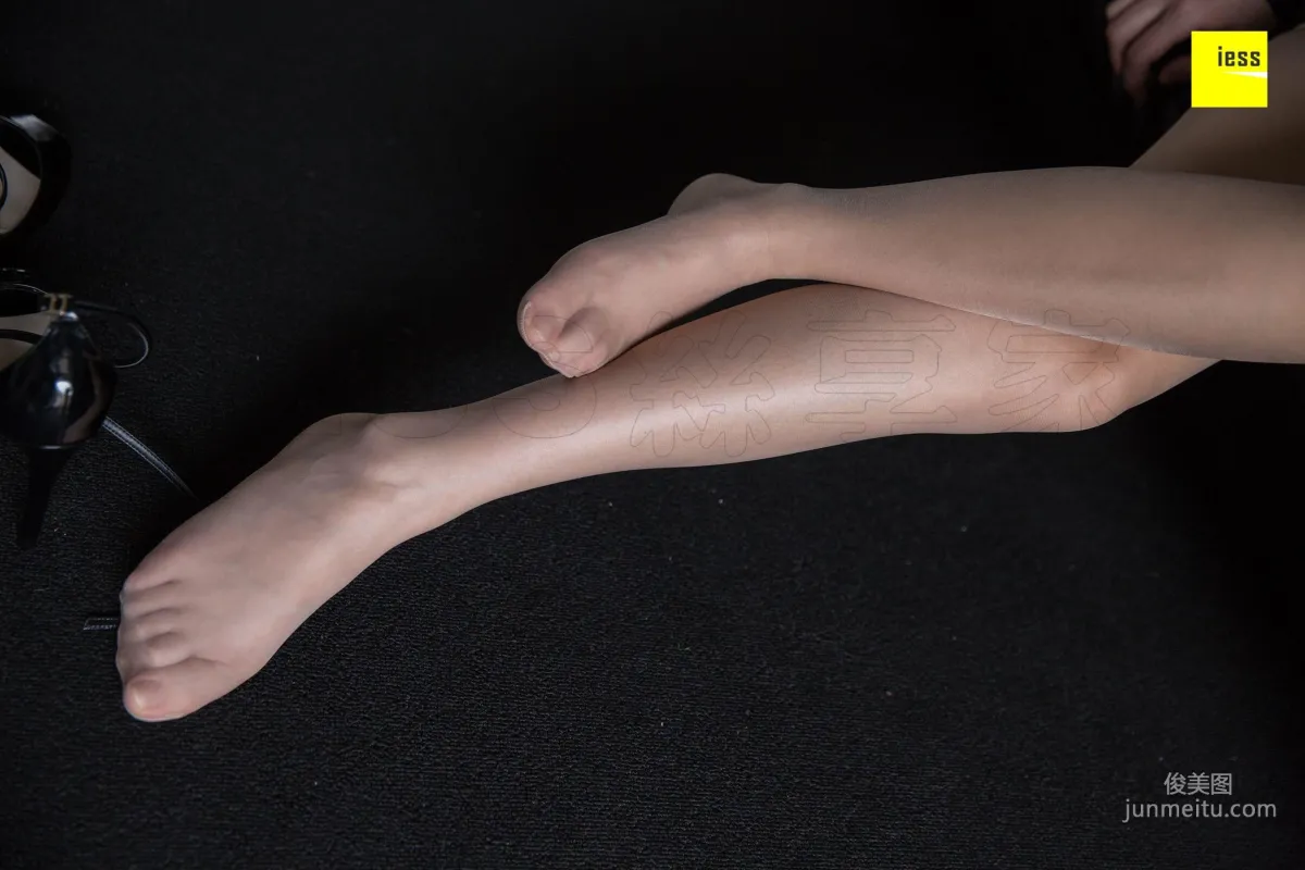 Wen Xin, Seductive Fish Mouth Lace-Up High Heels [IESS] Silk Enjoyer 212 Photo Set photo 43