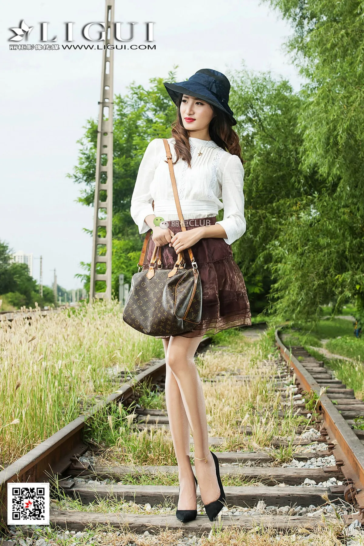 Si Tong: Ligui Model photo 22