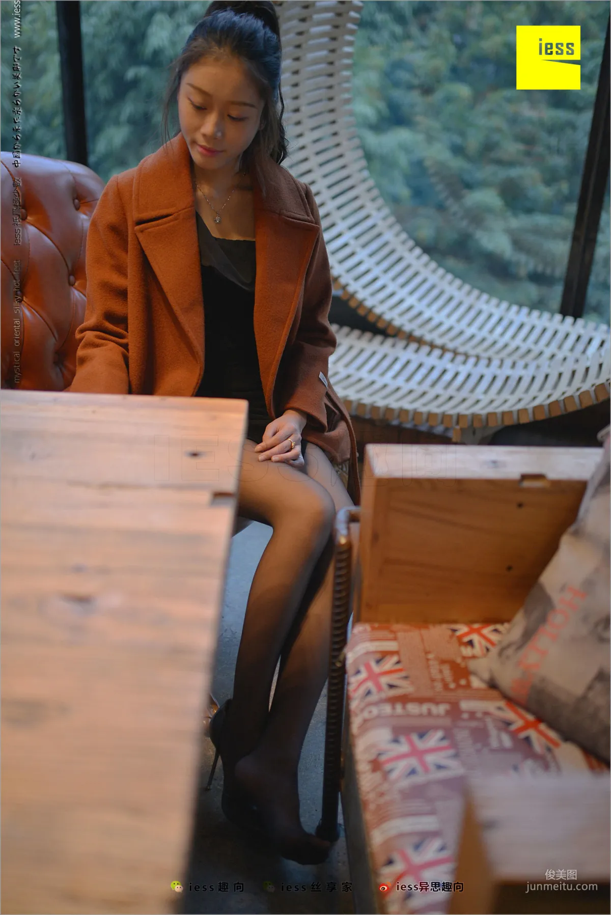 Xiaohei Meijing Jing Black Girl's Black Stockings Beautiful Legs [IESS] Silk Feet Bento 209 Photo Set photo 50