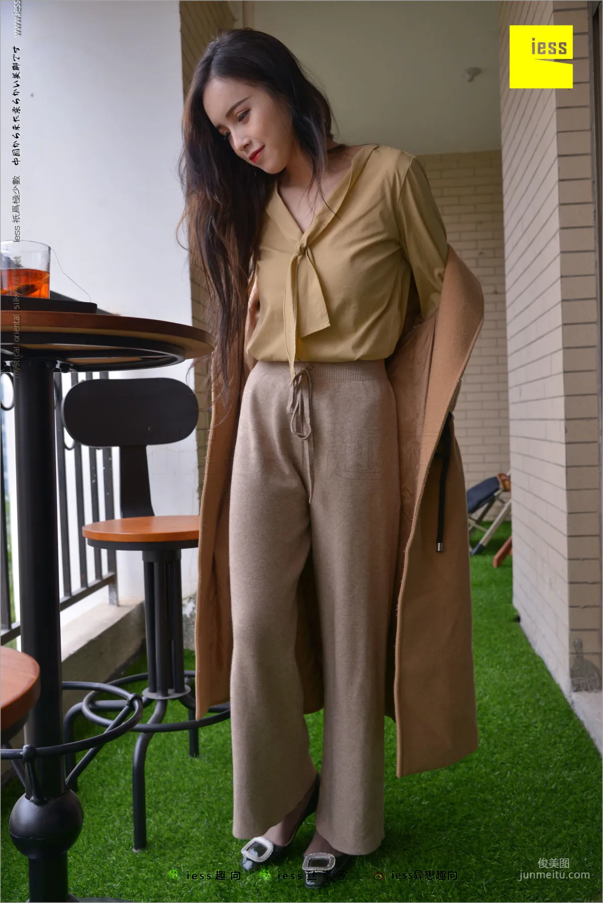 Xiao Yu 'Xiao Yu, Boat Socks, Short Stockings and Flats' Simplified Version [IESS] Silk Legs Bento 218 Photo Set photo 53