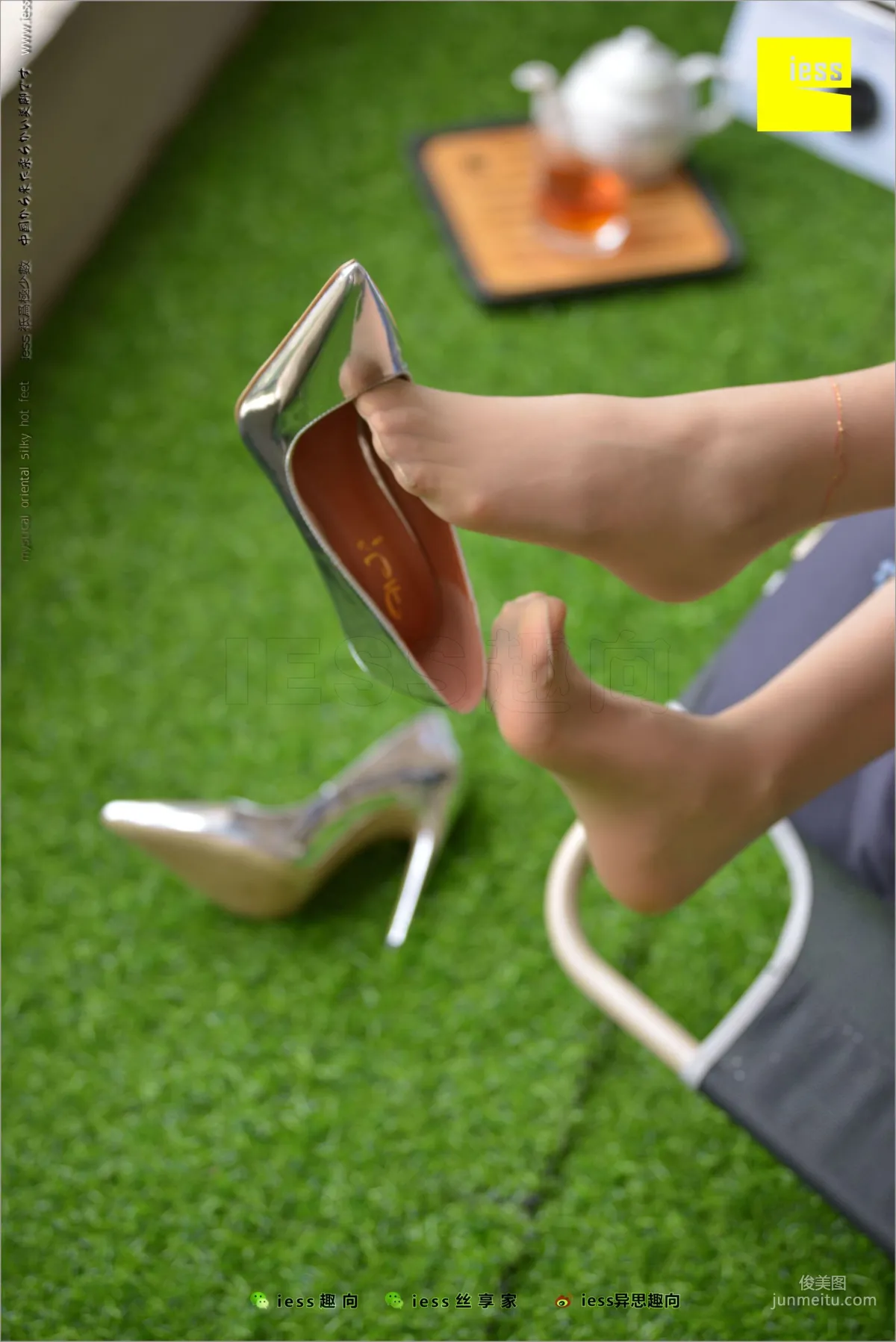 Hua Hua《Classic Little Feet》 [IESS] Silk Feet Bento 210 Photo Set photo 66