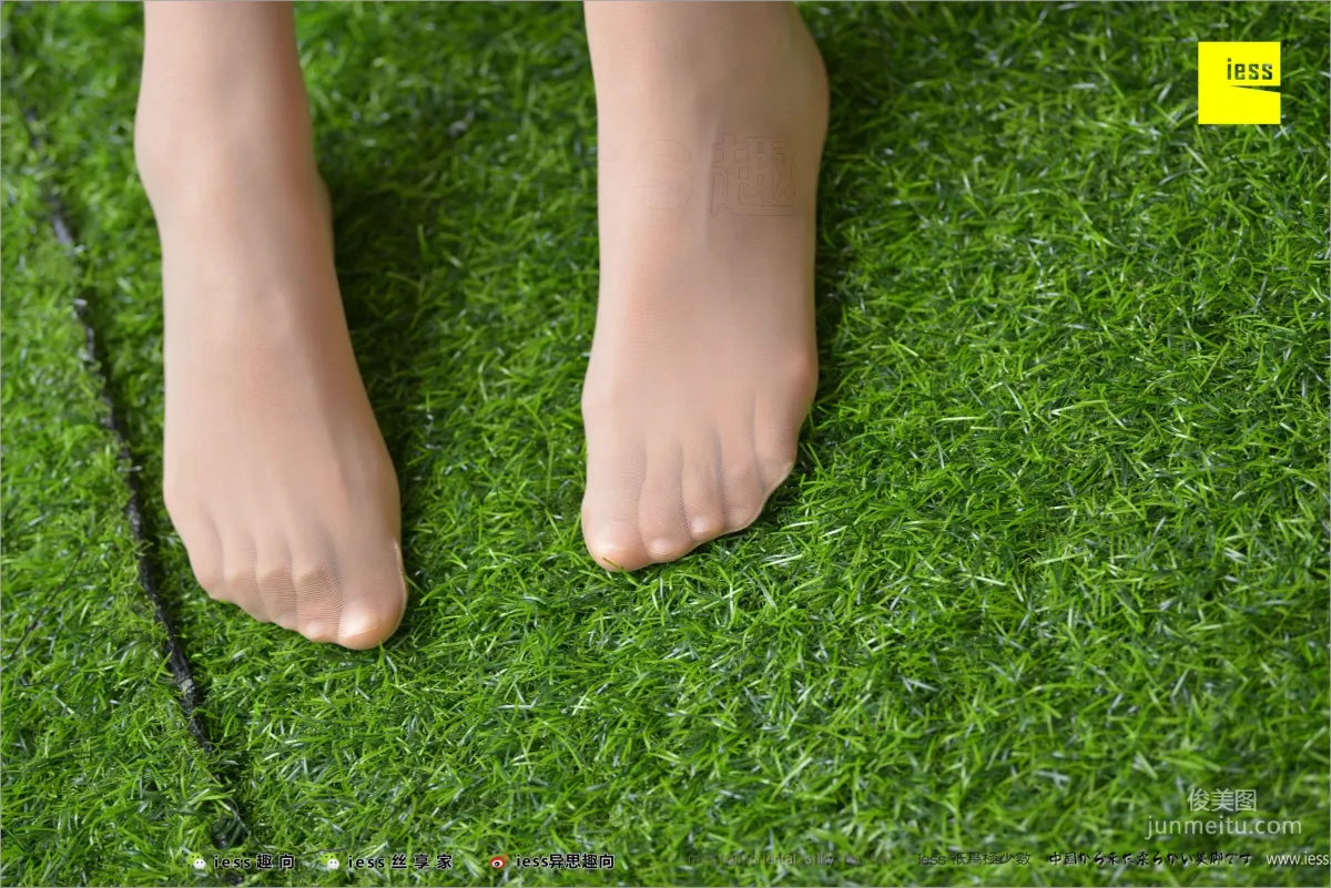 Hua Hua《Classic Little Feet》 [IESS] Silk Feet Bento 210 Photo Set photo 84