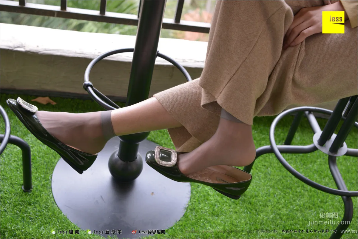Xiao Yu 'Xiao Yu, Boat Socks, Short Stockings and Flats' Simplified Version [IESS] Silk Legs Bento 218 Photo Set photo 86