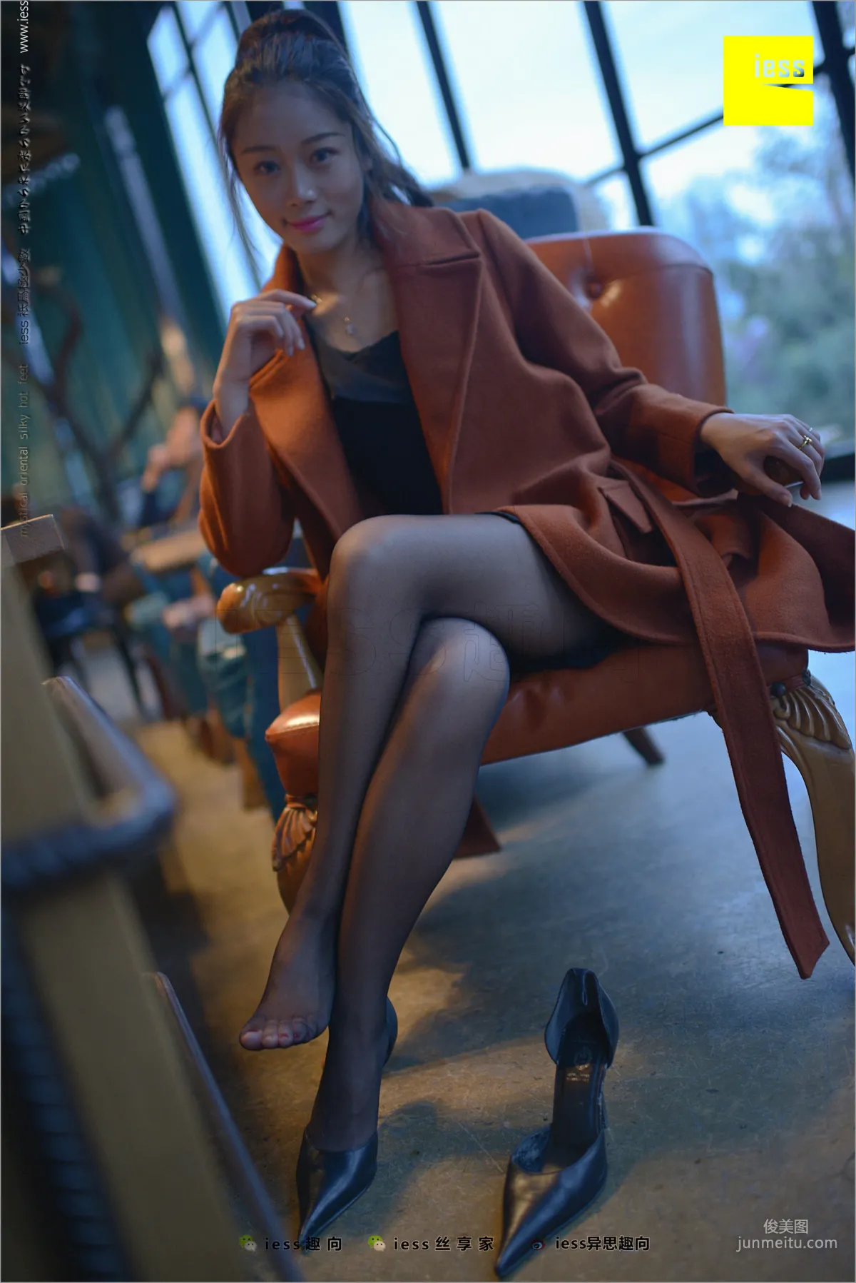 Xiaohei Meijing Jing Black Girl's Black Stockings Beautiful Legs [IESS] Silk Feet Bento 209 Photo Set photo 57