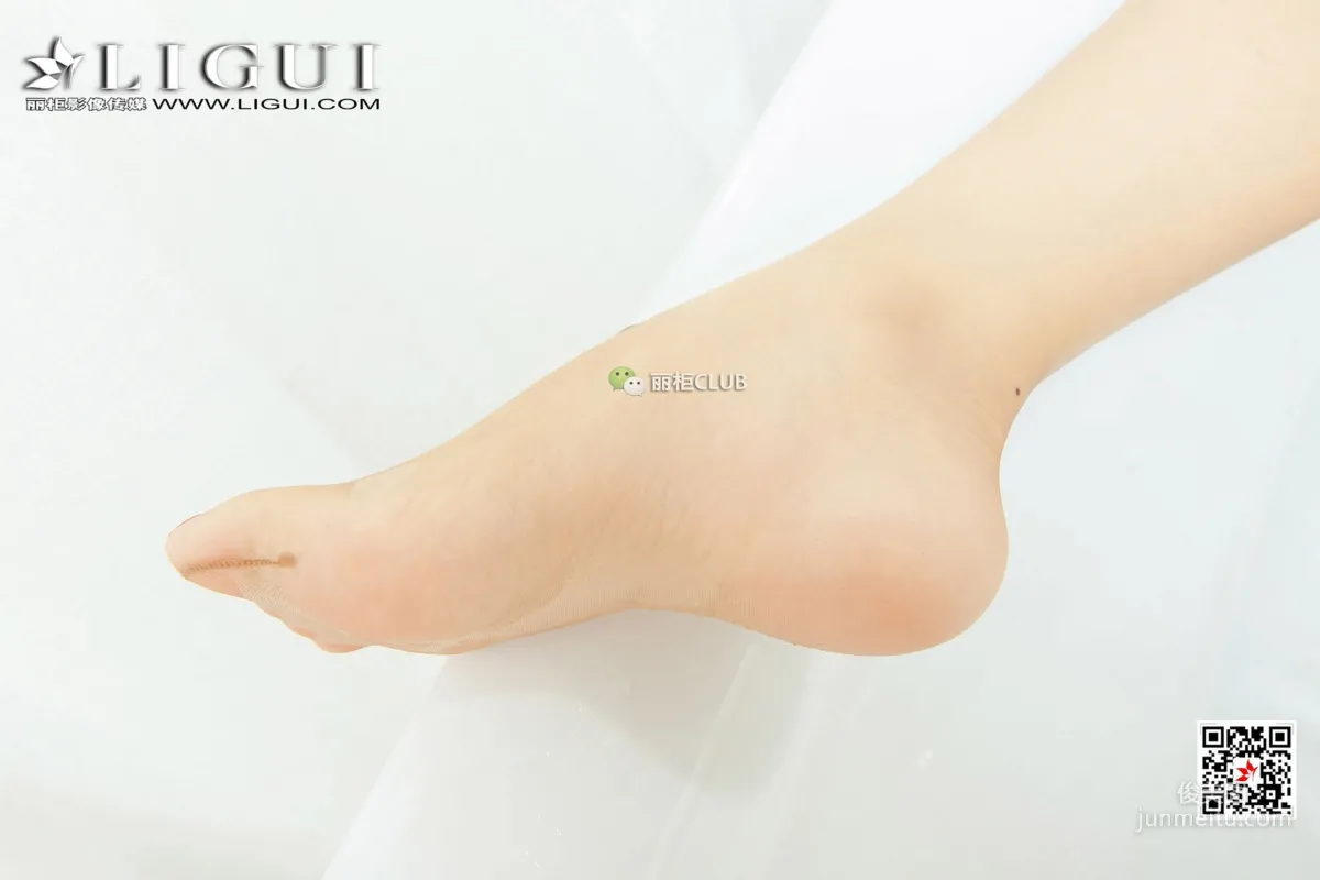 Model 悠悠《浴缸玉足》 [丽柜Ligui] 写真集51