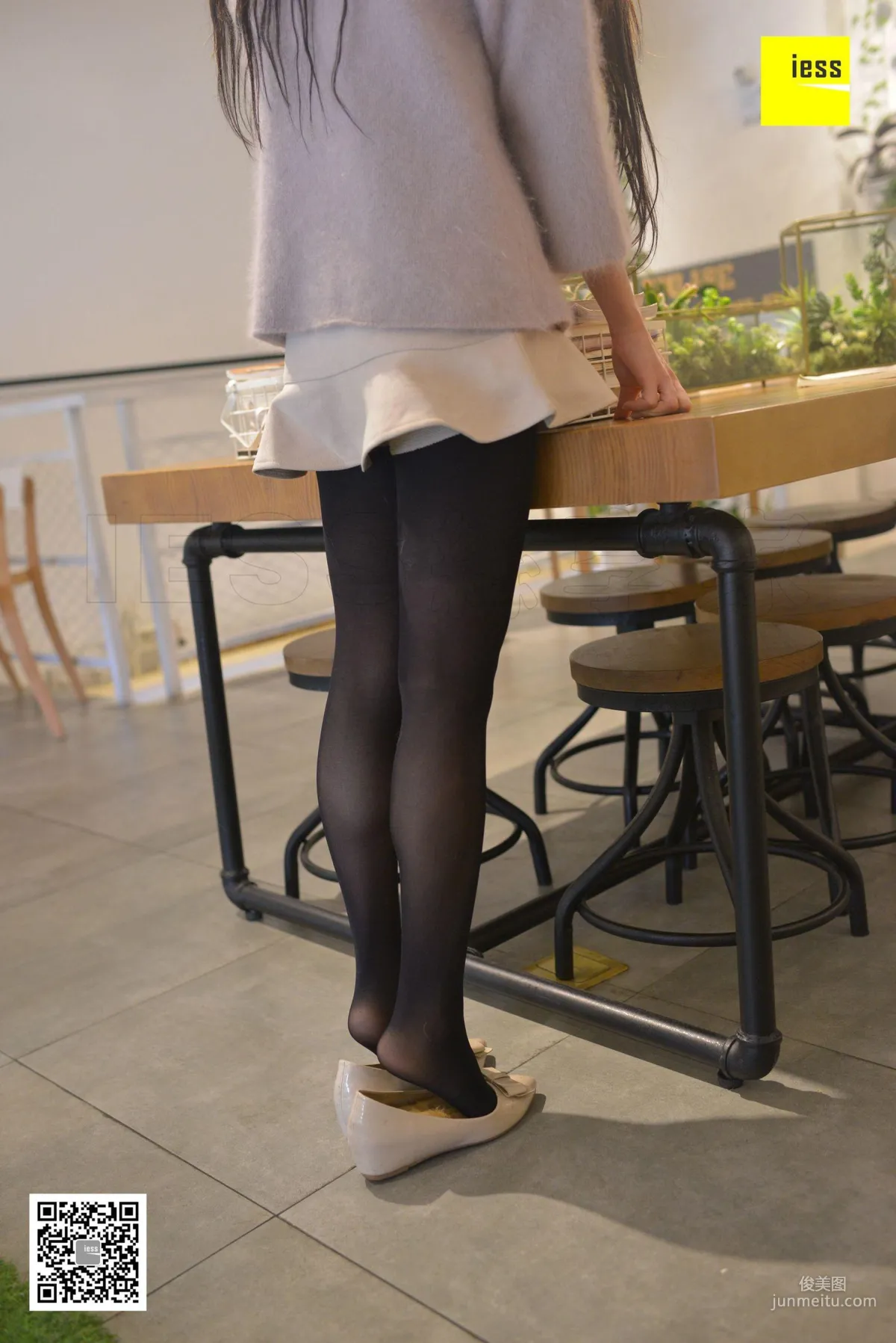 Xiao Yu, 50D Black Stockings and Flats [IESS] Stockings Lover 195 Photo Set photo 24