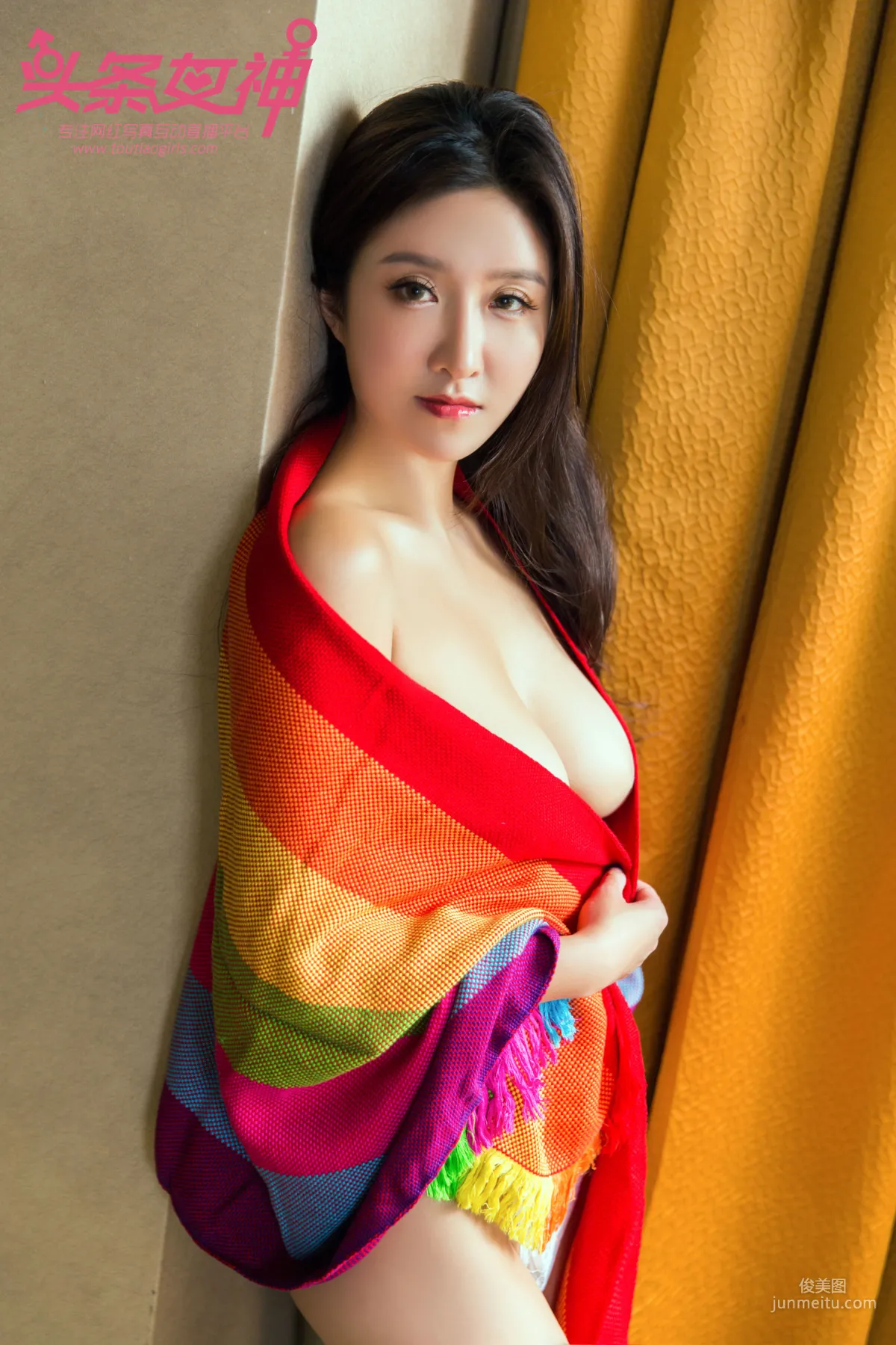 janny Flower Room Girl [TouTiao Goddess] Photo Set photo 6