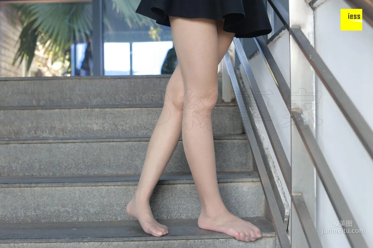 Mu Mu Gray Stockings Fresh Beautiful Feet [IESS] Silk Enjoyer 191 Photo Set photo 21