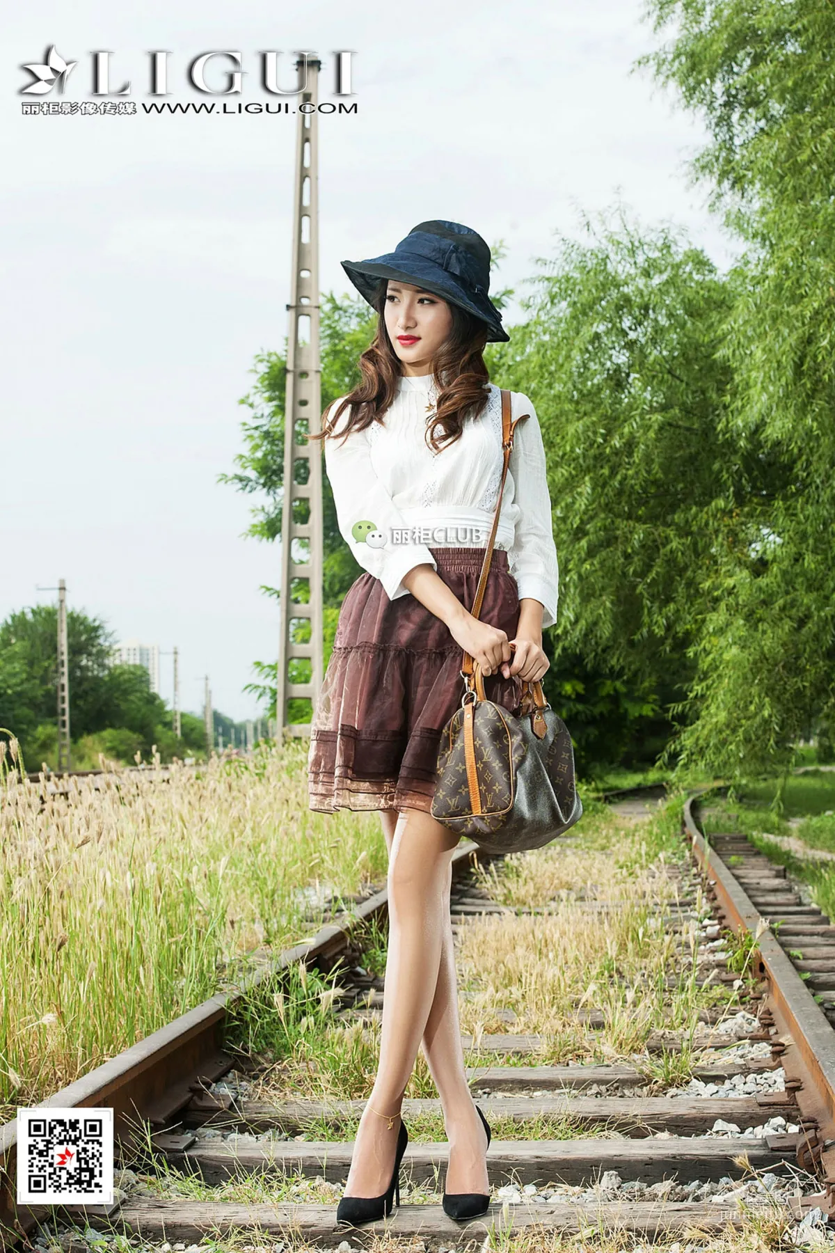 Si Tong: Ligui Model photo 44