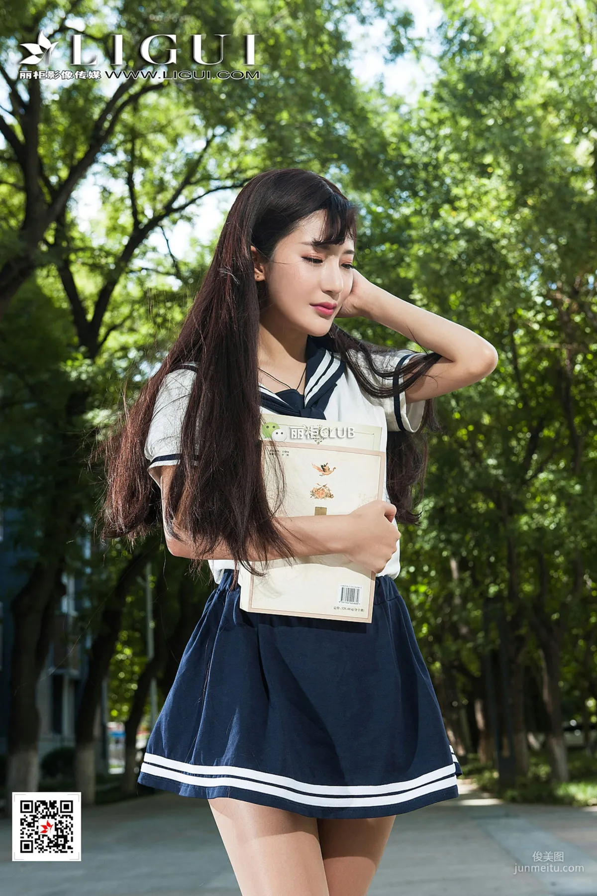 Model 筱筱《校园女神丝足美腿》 [丽柜Ligui] 写真集23