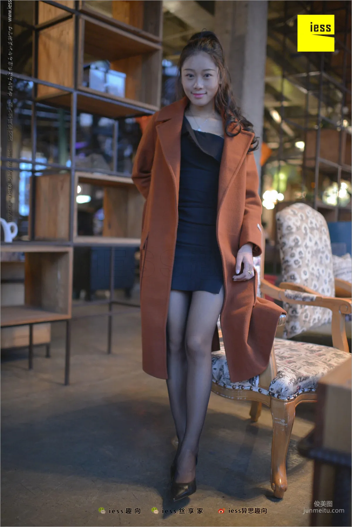 Xiaohei Meijing Jing Black Girl's Black Stockings Beautiful Legs [IESS] Silk Feet Bento 209 Photo Set photo 95