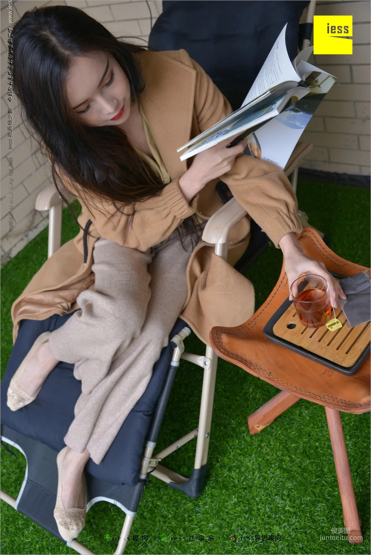 Xiao Yu 'Xiao Yu, Boat Socks, Short Stockings and Flats' Simplified Version [IESS] Silk Legs Bento 218 Photo Set photo 14