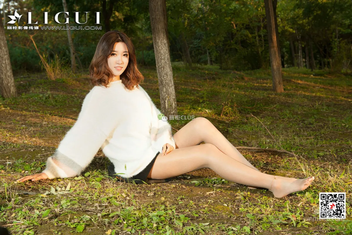 Model 筱筱《郊外肉丝丝足》 [丽柜Ligui] 写真集4