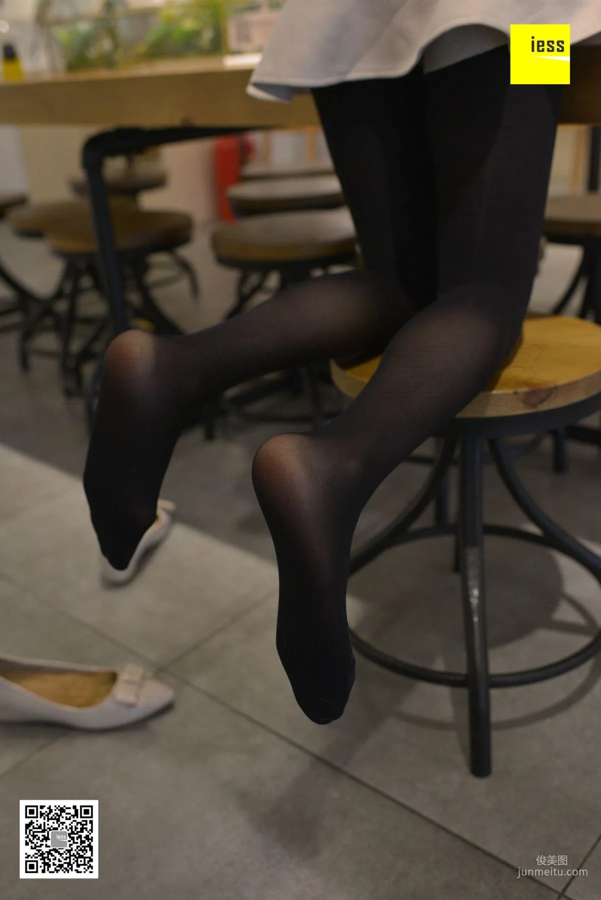 Xiao Yu, 50D Black Stockings and Flats [IESS] Stockings Lover 195 Photo Set photo 49
