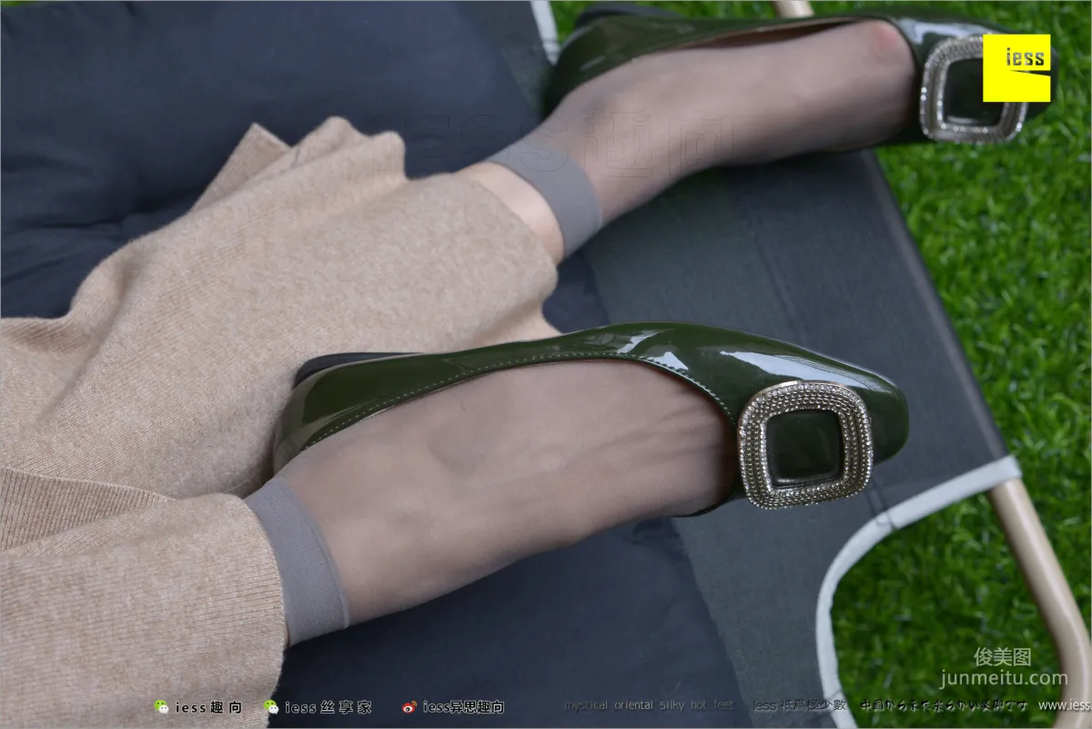 Xiao Yu 'Xiao Yu, Boat Socks, Short Stockings and Flats' Simplified Version [IESS] Silk Legs Bento 218 Photo Set photo 43