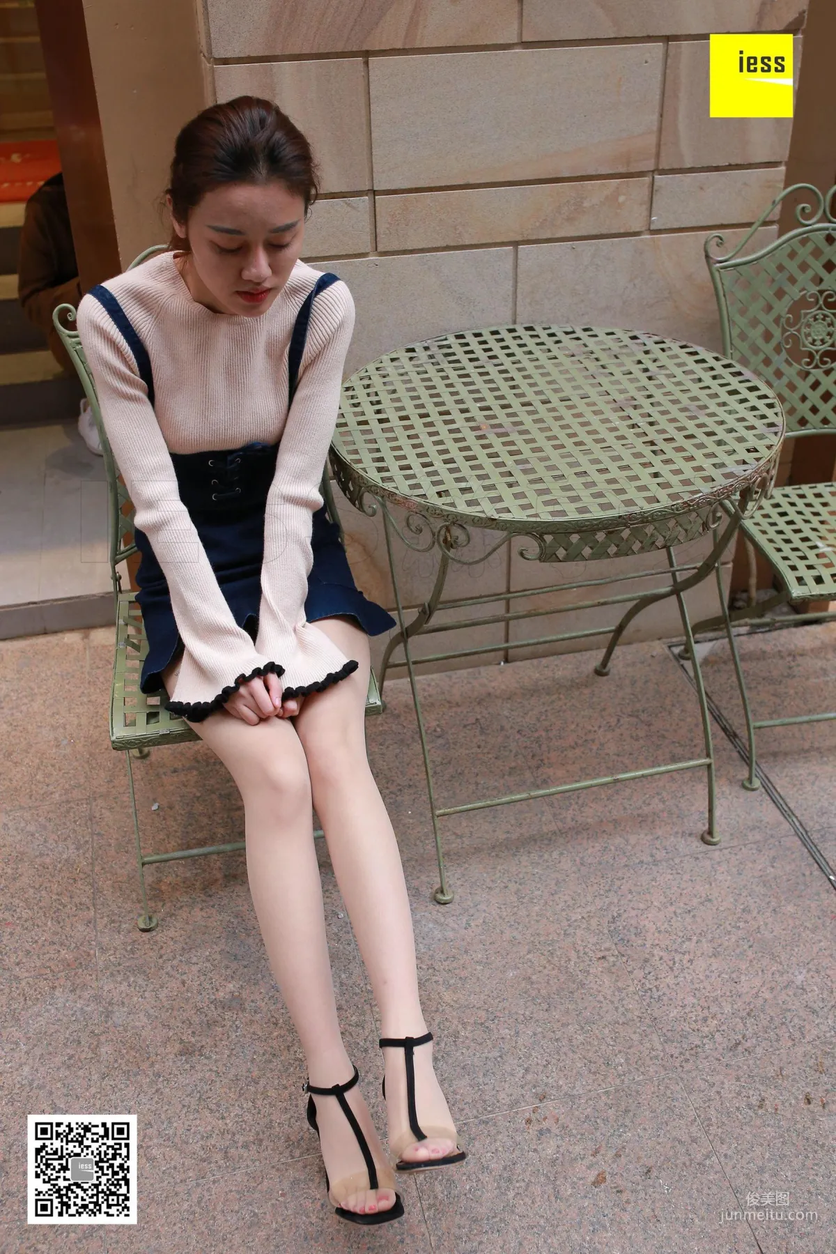 Jing Jing Denim Skirt and Flesh-Colored Stockings with High Heels [IESS] Silk Enjoyer 211 Photo Set photo 14