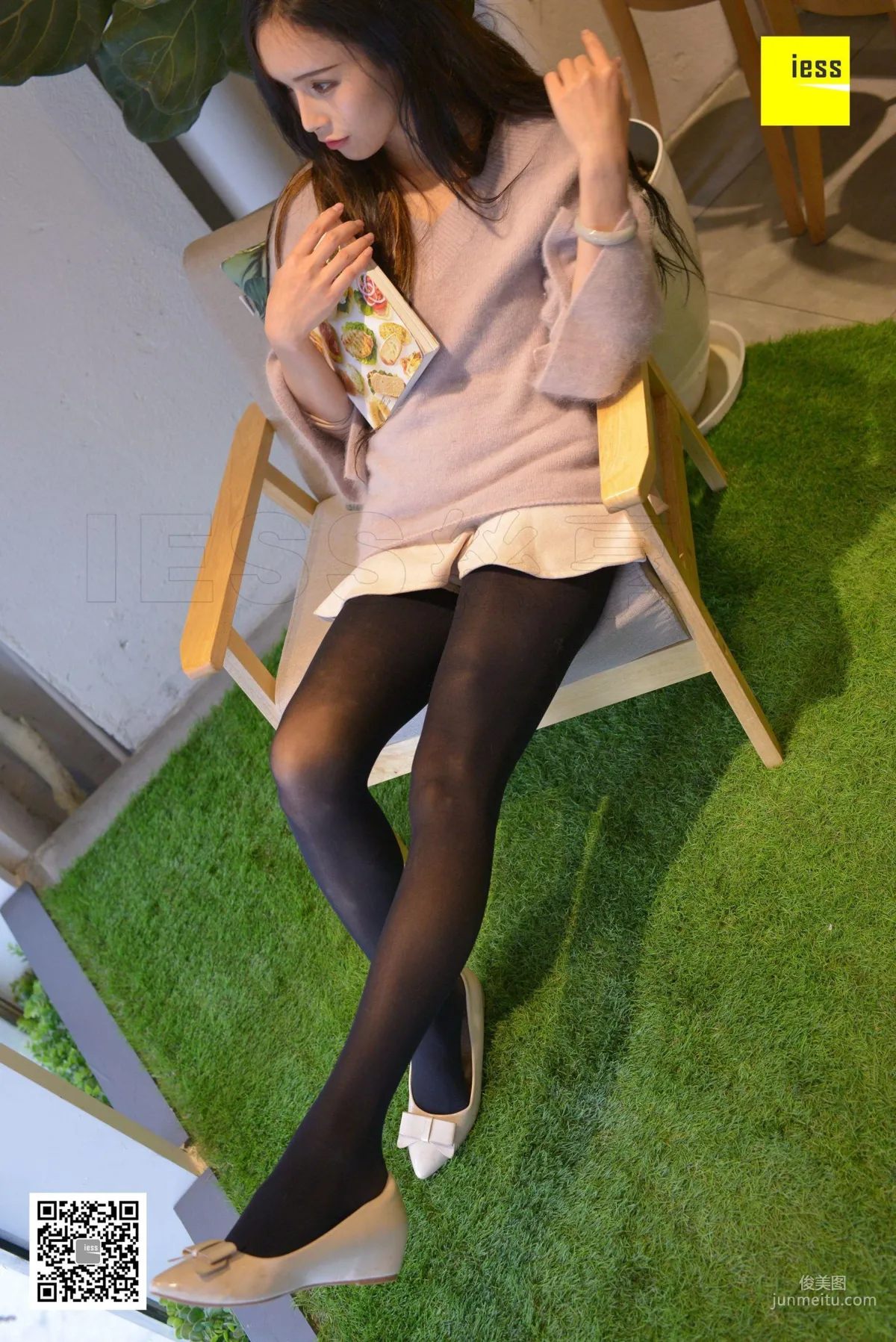 Xiao Yu, 50D Black Stockings and Flats [IESS] Stockings Lover 195 Photo Set photo 62