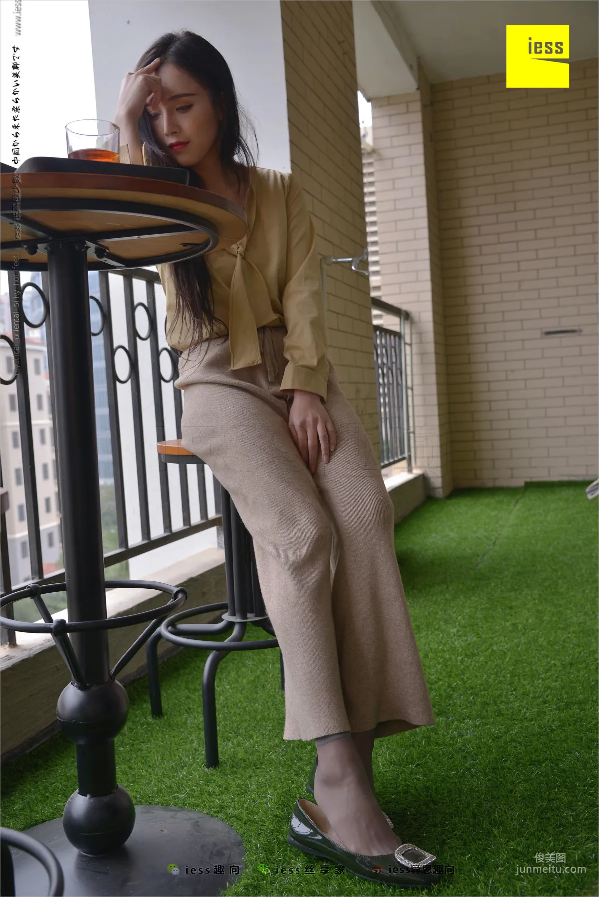 Xiao Yu 'Xiao Yu, Boat Socks, Short Stockings and Flats' Simplified Version [IESS] Silk Legs Bento 218 Photo Set photo 78