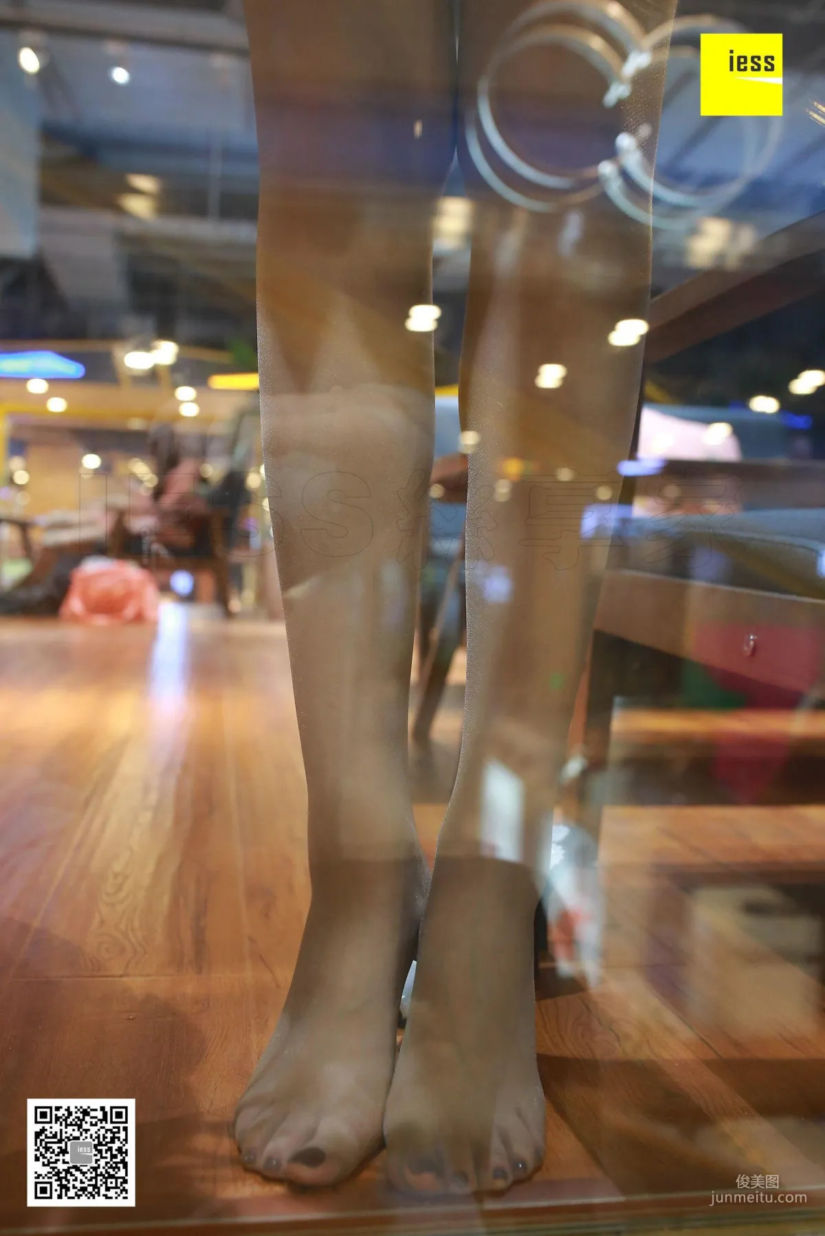 Zi Zi, Absolutely Beautiful Long Legs Coffee Stockings [IESS] Silk Enjoyer 193 Photo Set photo 9