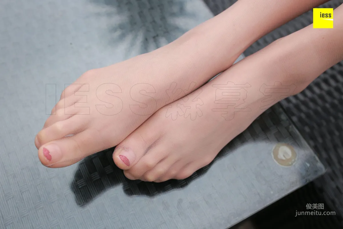 Shuang Shuang, Mature Woman Shuang Shuang Long Legs Killer [IESS] Silk Enjoyer 210 Photo Set photo 97