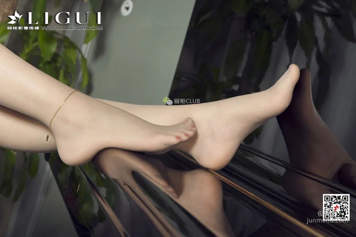 Liu Tang: Ligui Model photo 36