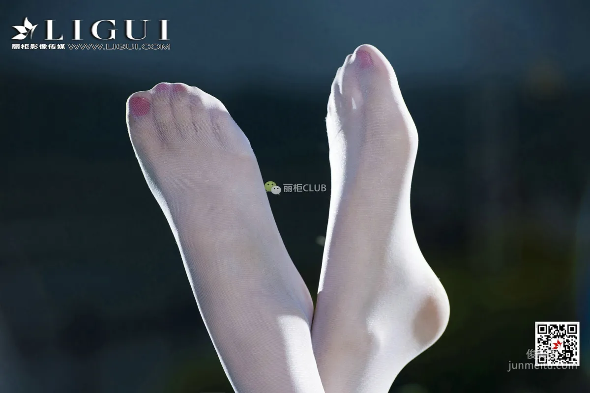 Model 雪儿《夜空白丝》 [丽柜Ligui] 写真集18