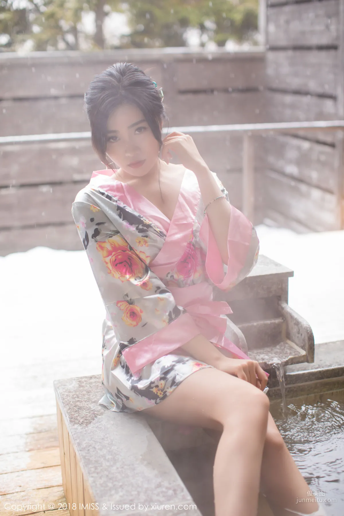 许诺Sabrina《浴池和服+蕾丝美腿》 [爱蜜社IMiss] Vol.221 写真集2
