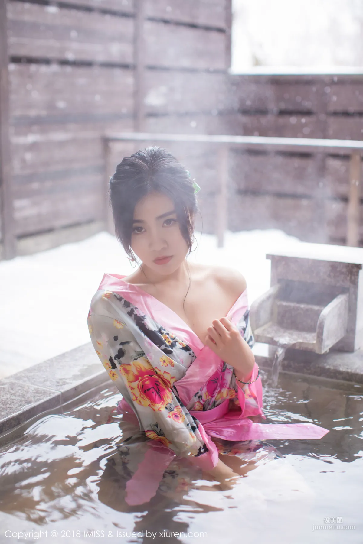 许诺Sabrina《浴池和服+蕾丝美腿》 [爱蜜社IMiss] Vol.221 写真集7