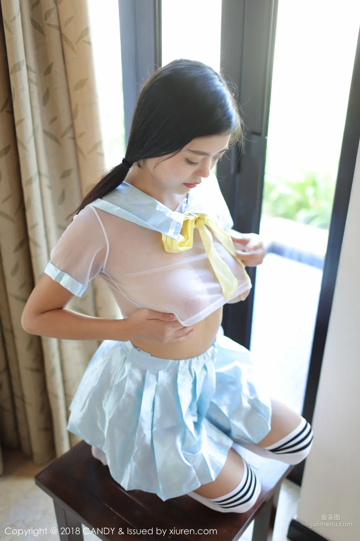 Mieko Linmei Huizi, Sexy Dudou + See-Through School Uniform [Candy] VOL.057 Photo Set photo 19