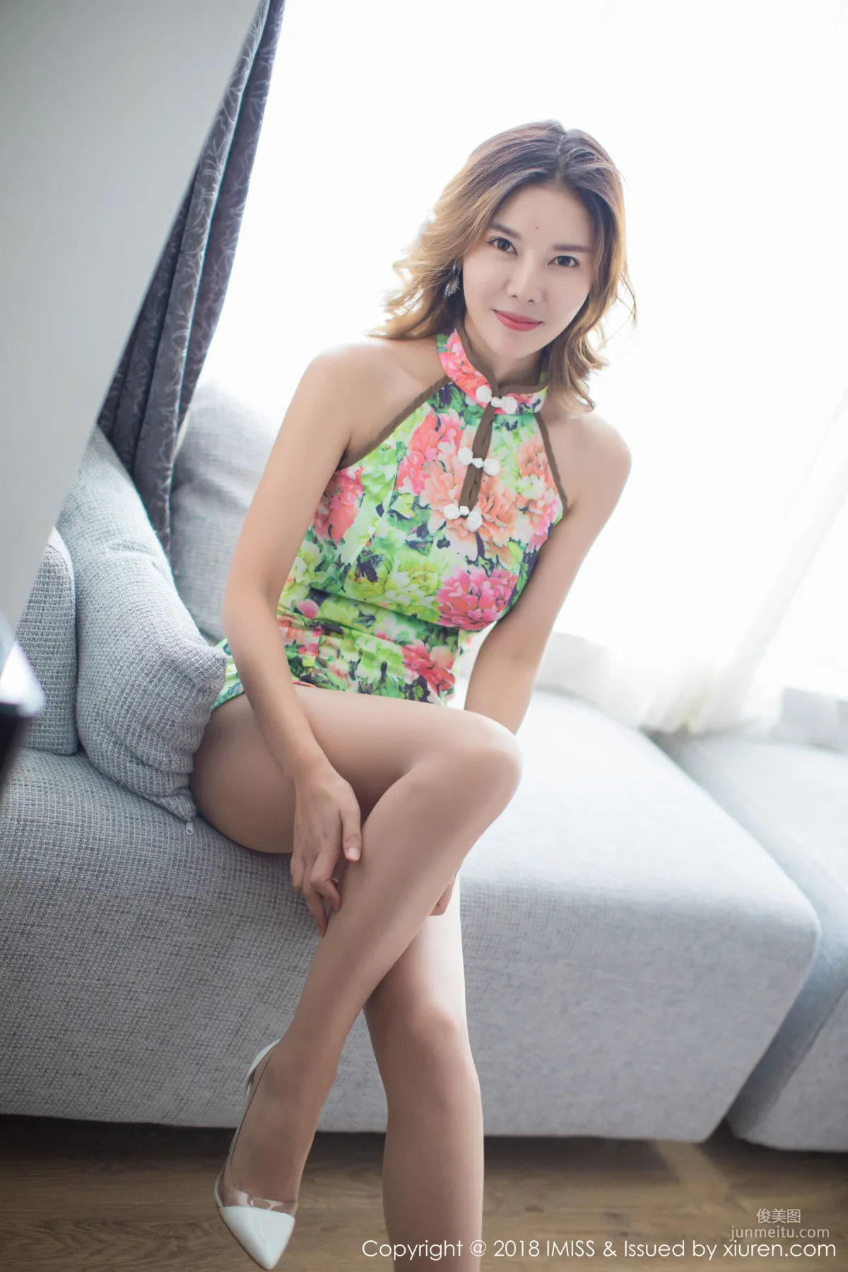 Model Yiyi Yiyi Foot Fetish Fan Benefits [IMISS] Vol.222 Photo Set photo 11