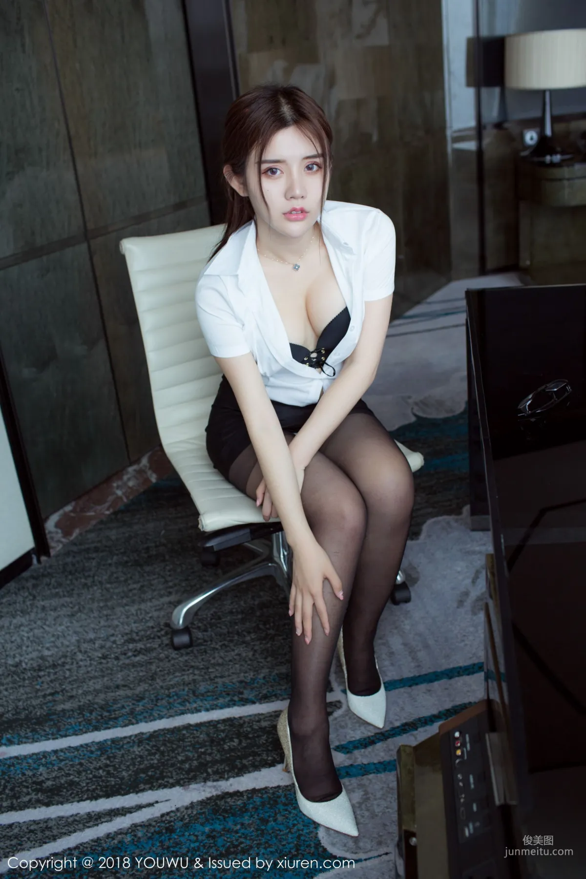 Rabbit Nina (Zhuo Yaqi) "Sexy Female Secretary" [YouWu] VOL.081 Photo Set photo 29