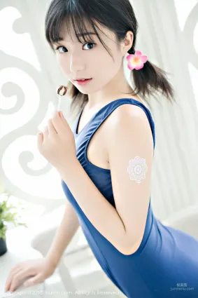 倉井優香《吹彈可破的小女孩》 [秀人XIUREN] No.950 寫真集