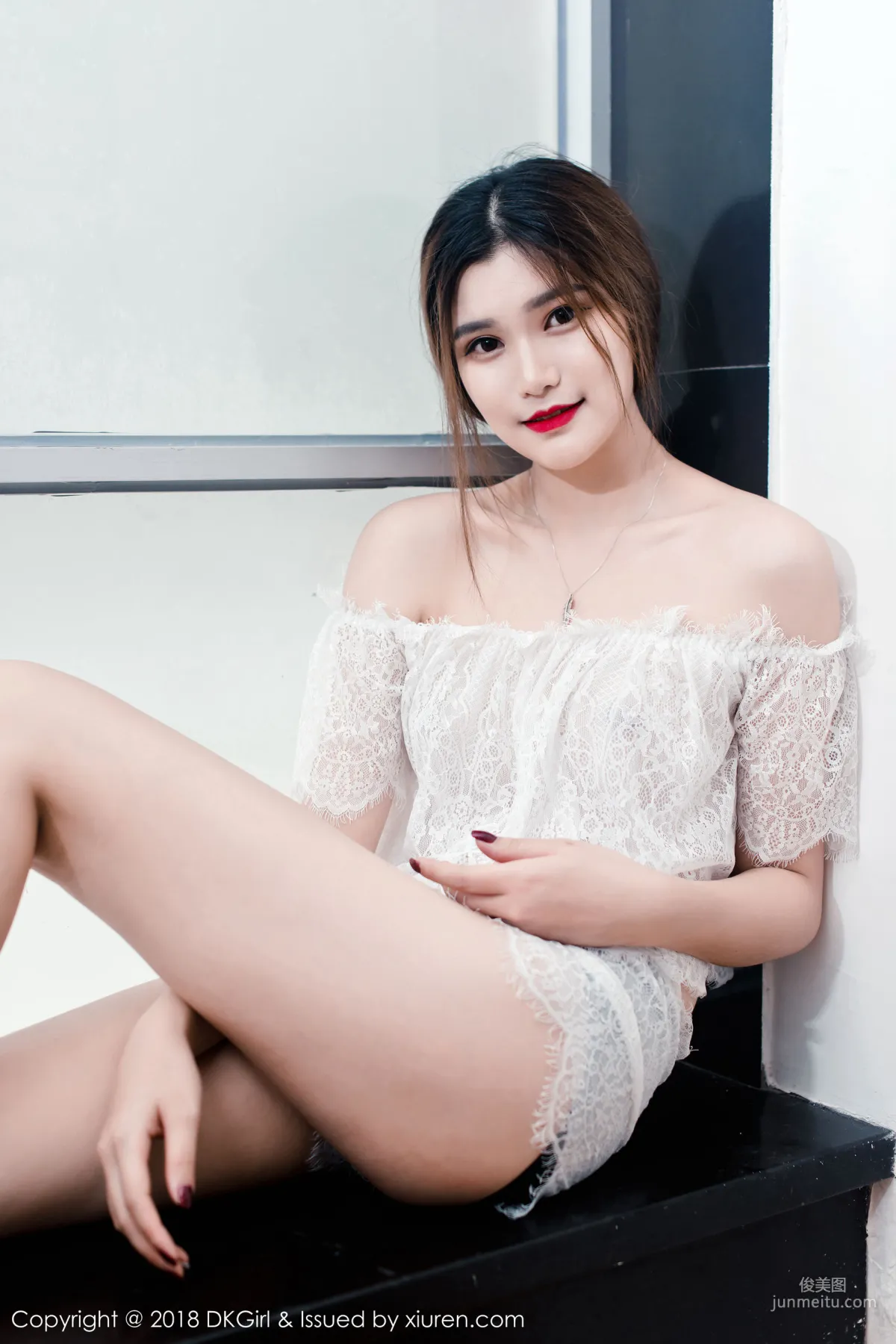 Ting Tingting "Charming Temptation of Beautiful Breasts, Curves and Legs" [DKGirl] Vol.062 Photo Set photo 28