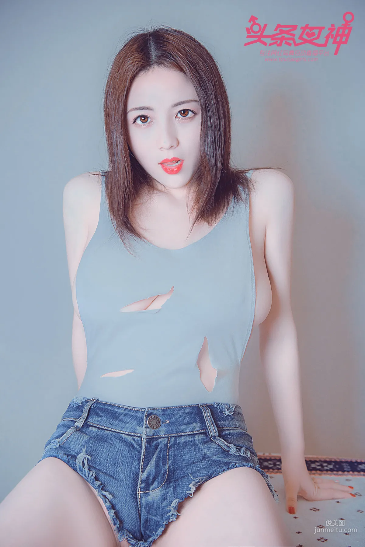 Aier Di: TouTiao Goddess photo 19