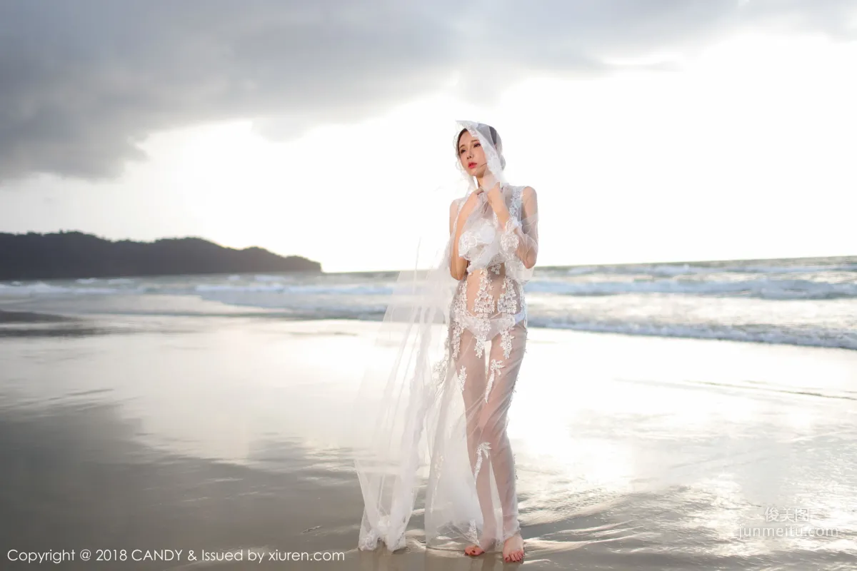 Meng Qiqi Irene, Delicate Curves Under Different Styles of Clothing [Candy] VOL.056 Photo Set photo 23