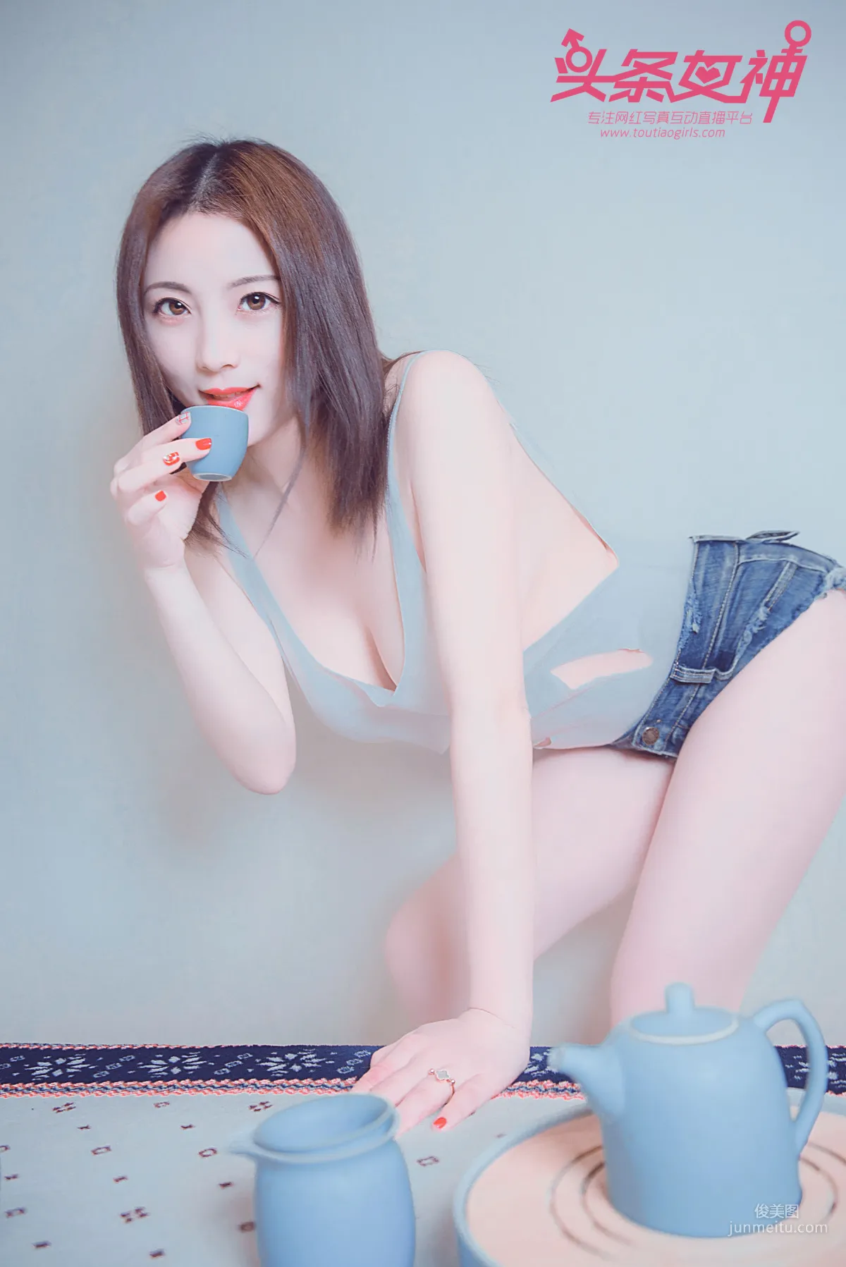 迪爱儿《波涛跨栏背心》 [头条女神Toutiaogirls] 写真集5