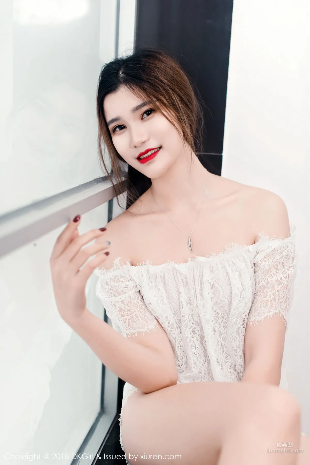 Ting Tingting "Charming Temptation of Beautiful Breasts, Curves and Legs" [DKGirl] Vol.062 Photo Set photo 32