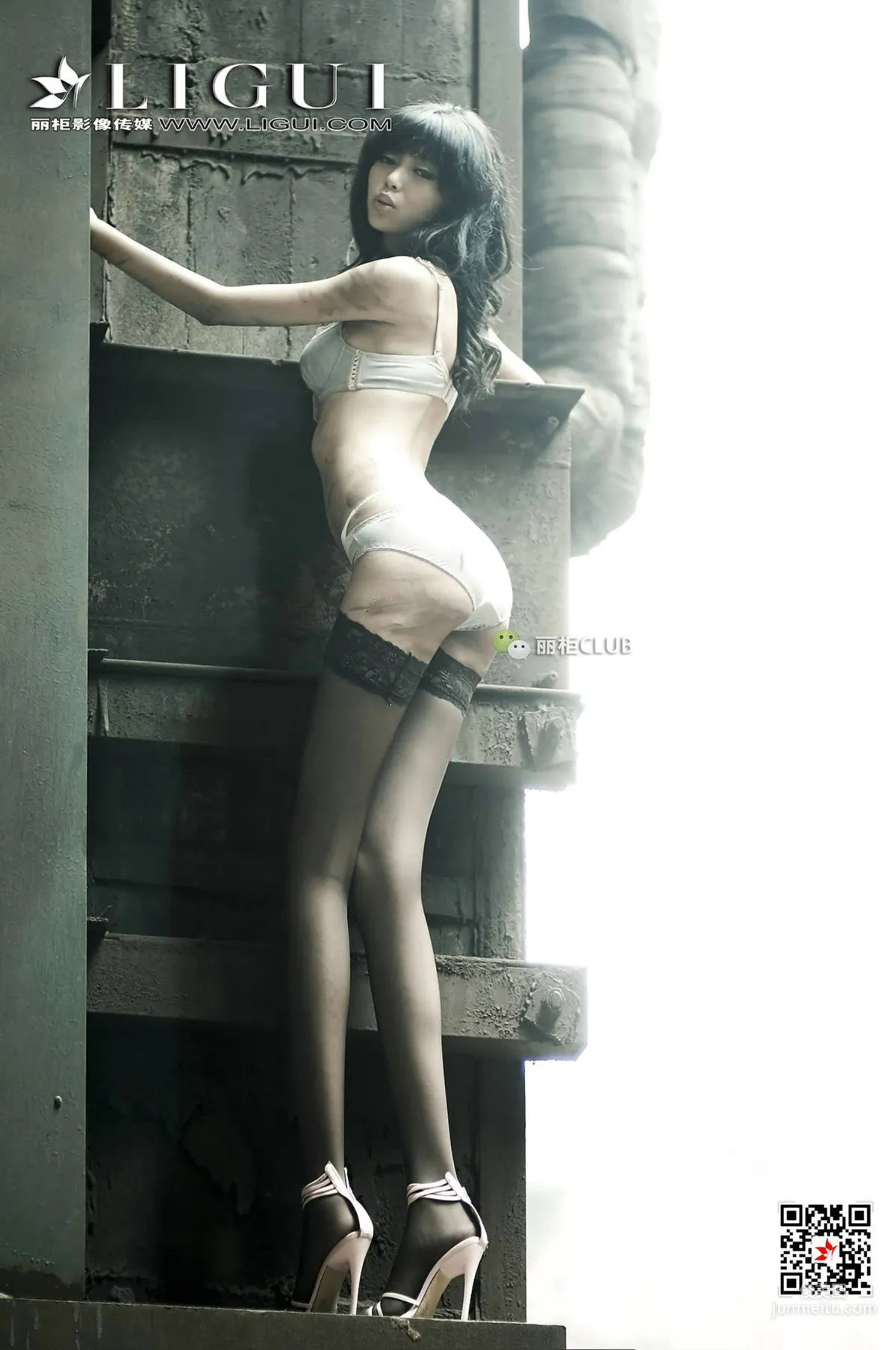腿模孟露《黑丝人像摄影》 [丽柜Ligui] 写真集24