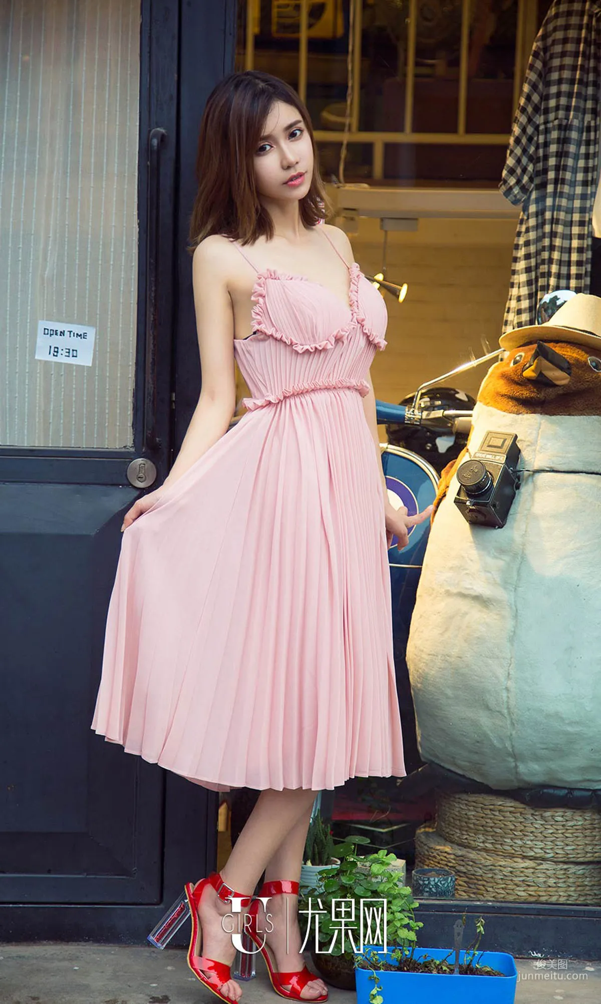 Tian Xiaoyan Girl in Summer [Ugirls App] No.1101 Photo Set photo 11