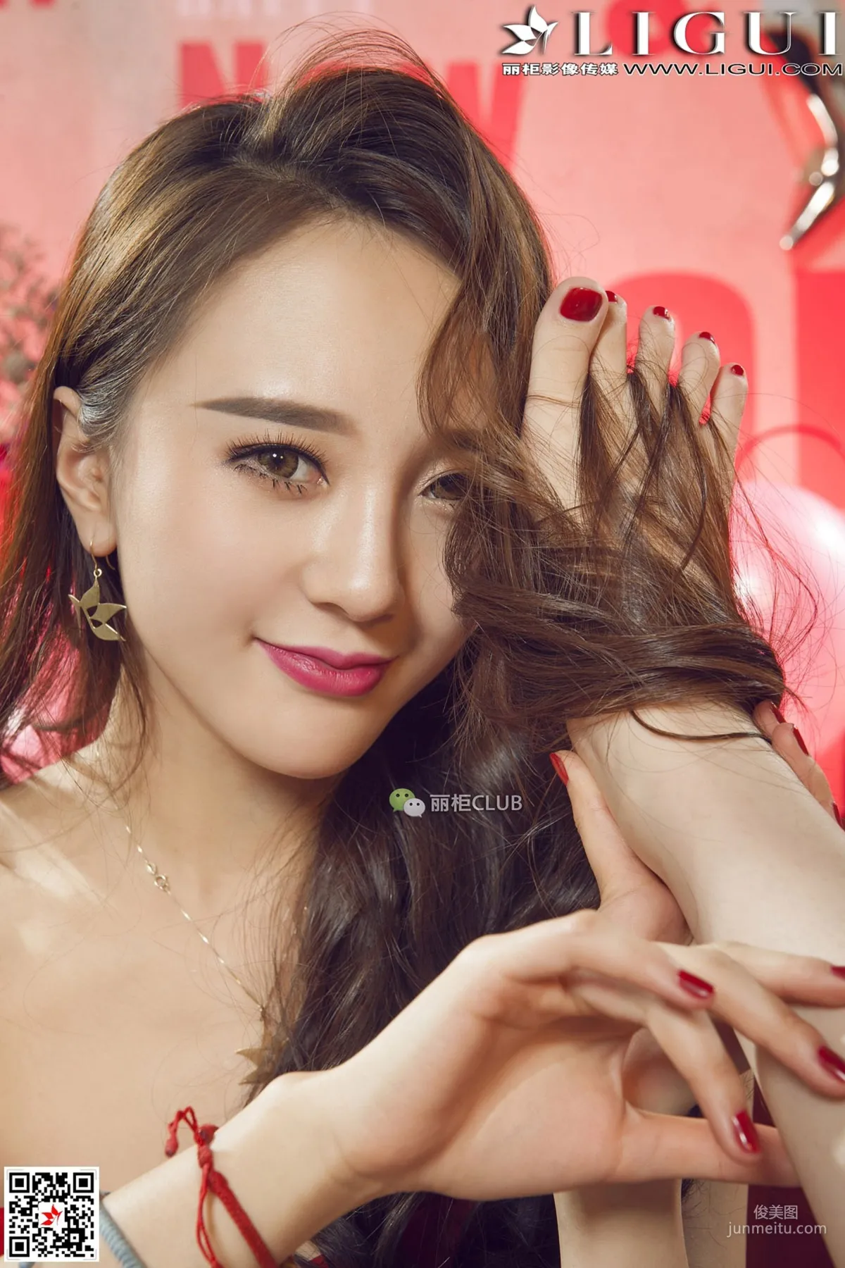Foot Model Tao Zi & Vicky 《New Year Silk Stockings》 [Ligui] Photo Set photo 34