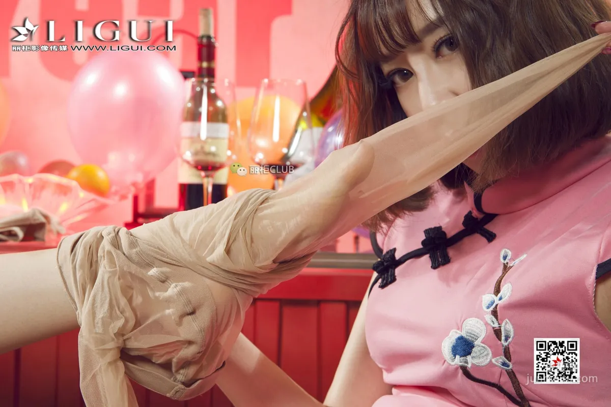 Foot Model Tao Zi & Vicky 《New Year Silk Stockings》 [Ligui] Photo Set photo 79