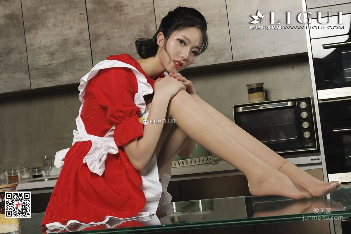 腿模敏儿《肉丝美厨娘》 [丽柜Ligui] 写真集16