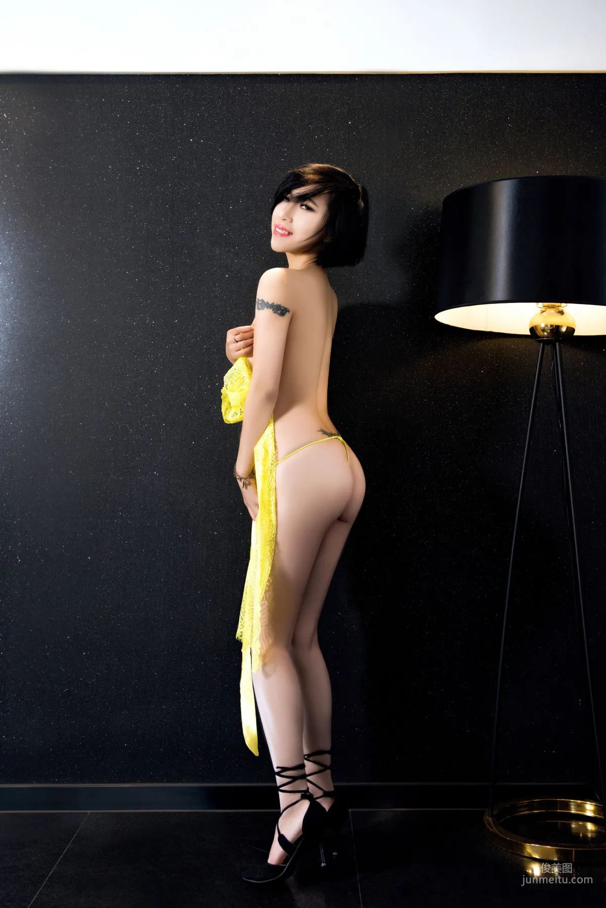 Tian Yiyi Plump Beauty Midnight Seduction Temptation [Lie Goddess] NO.004 Photo Set photo 6