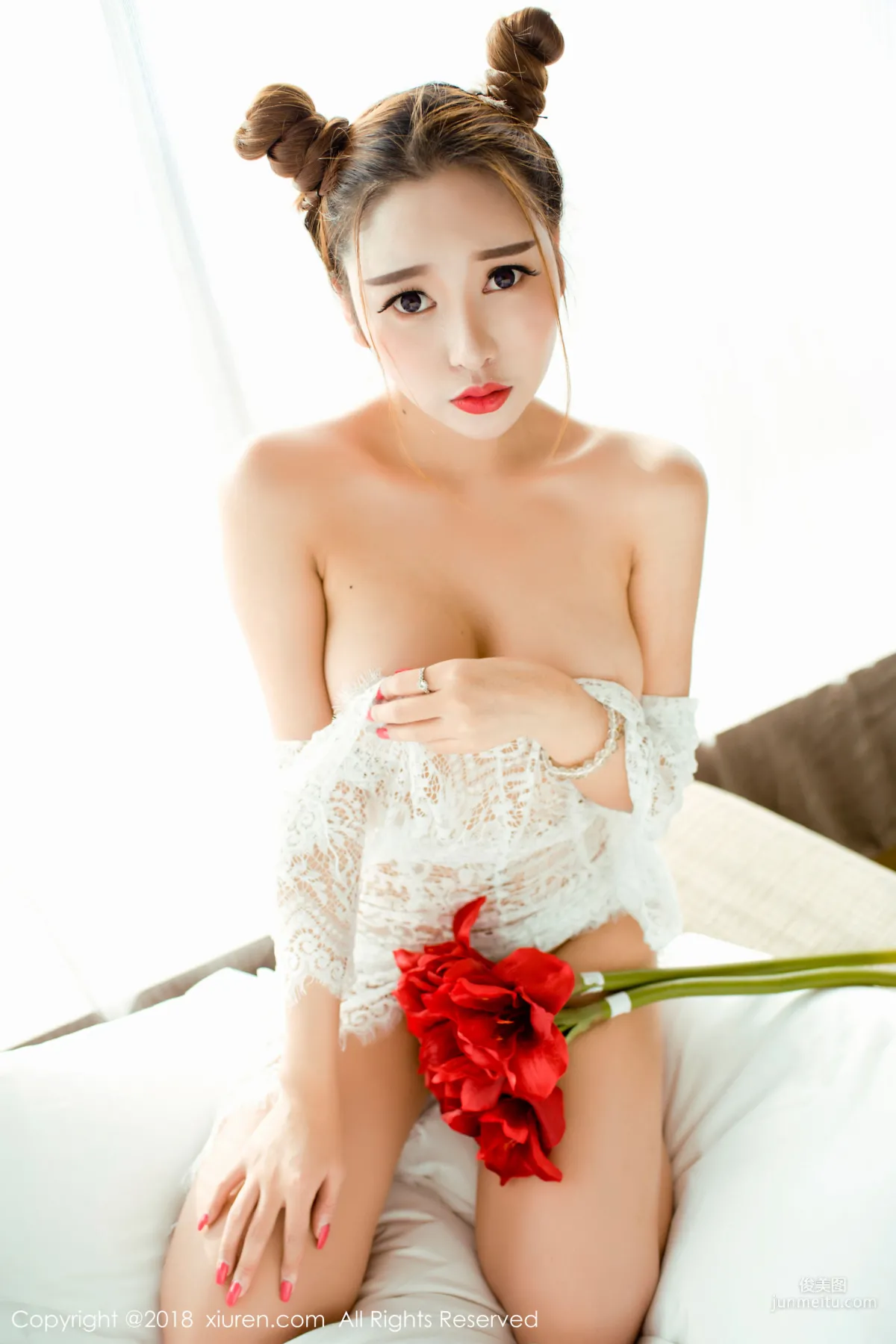 Li Zixi《Sexy E-Cup Big Bust Beauty》 [XiuRen] No.985 Photo Set photo 15