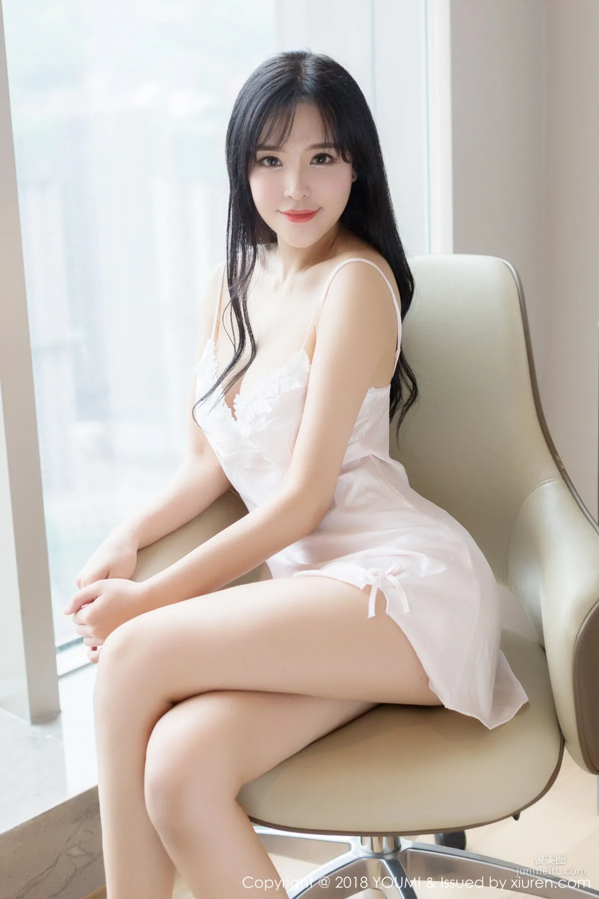 刘钰儿《蕾丝睡衣》 [尤蜜荟YouMi] Vol.143 写真集9