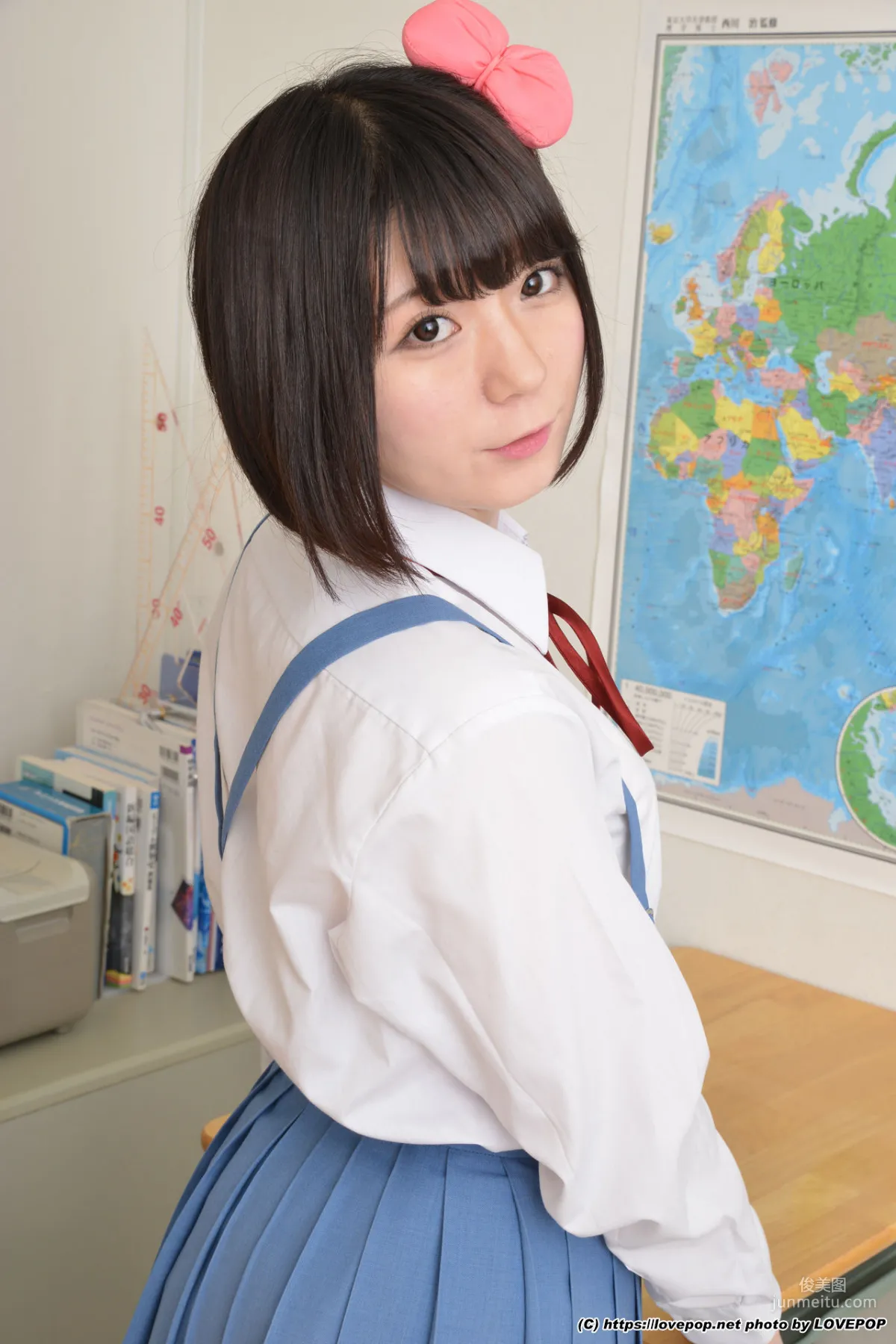 [LovePop] 篠崎みお《教室校服系列》 Set07 寫真集 10